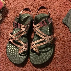 Chacos size 8